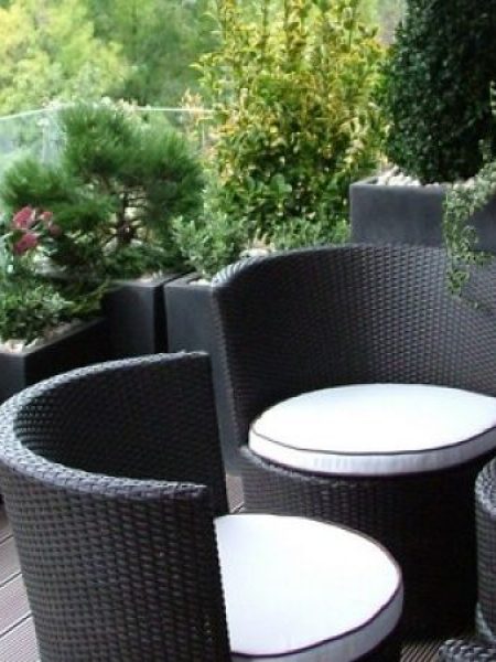 Terasa de bloc in nordul Bucurestiului